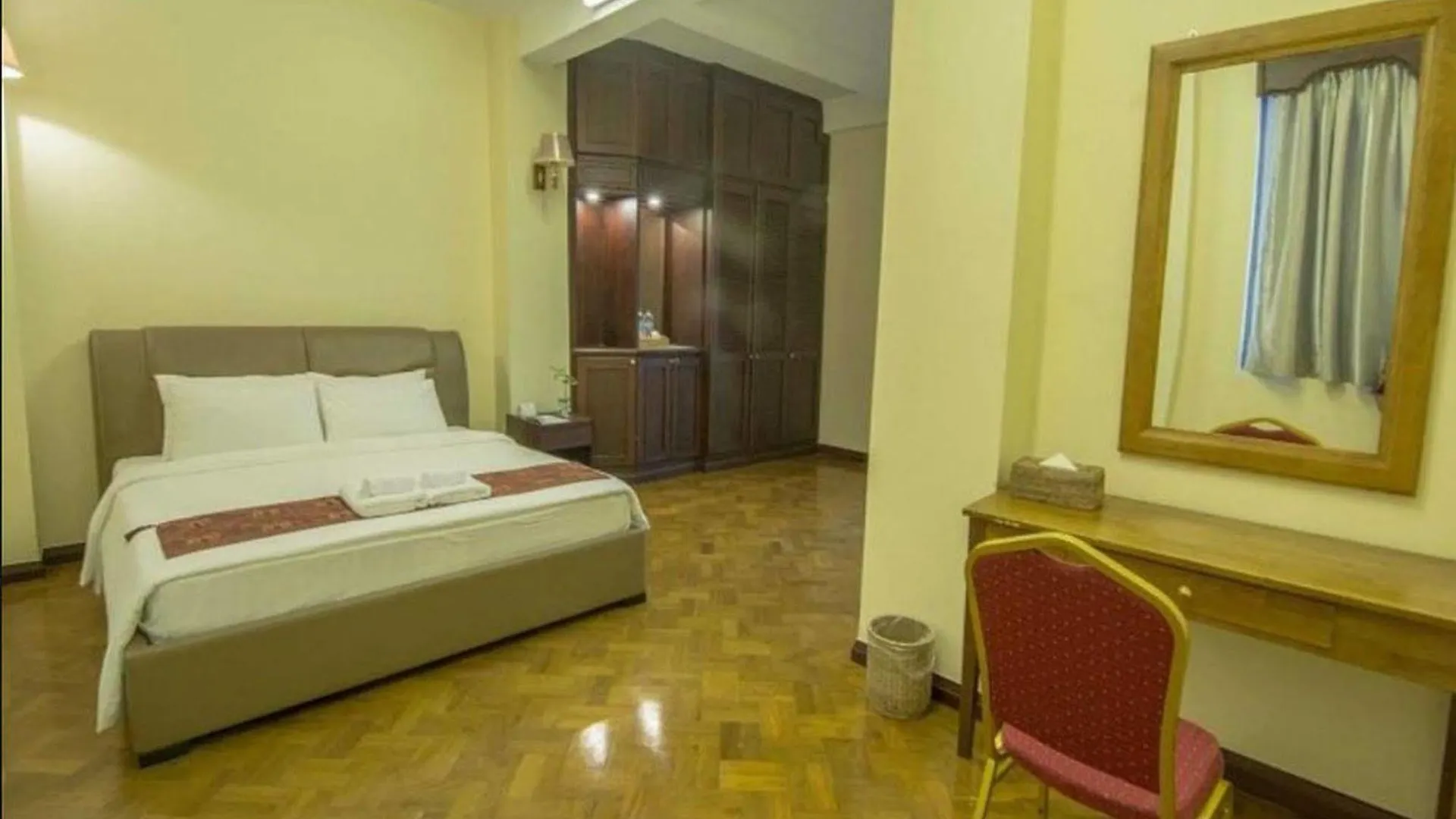 Asia Plaza Hotel Yangon